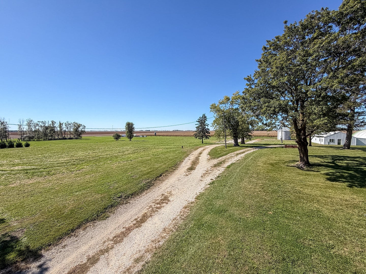 3213 County Road 600 E