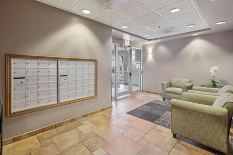 Tiny photo for 5340 N Lowell Avenue #301, Chicago, IL 60630 (MLS # 12535172)