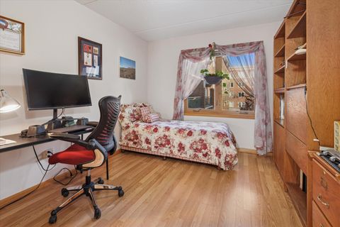 Tiny photo for 5340 N Lowell Avenue #301, Chicago, IL 60630 (MLS # 12535172)