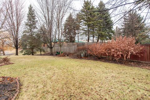 Tiny photo for 1711 Napa Drive, Gurnee, IL 60031 (MLS # 12546024)