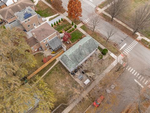 Tiny photo for 9201 S 52nd Avenue, Oak Lawn, IL 60453 (MLS # 12522670)