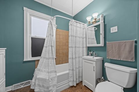 Tiny photo for 9201 S 52nd Avenue, Oak Lawn, IL 60453 (MLS # 12522670)