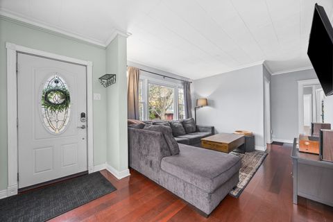 Tiny photo for 9201 S 52nd Avenue, Oak Lawn, IL 60453 (MLS # 12522670)