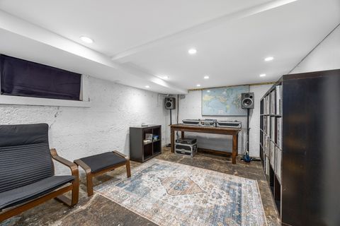 Tiny photo for 9201 S 52nd Avenue, Oak Lawn, IL 60453 (MLS # 12522670)