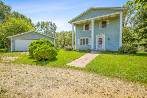 Photo of 3637 BAXTER Road, Rockford, IL 61109 (MLS # 12700724)
