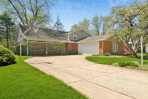 719 E Hackberry Drive Arlington Heights IL 60004