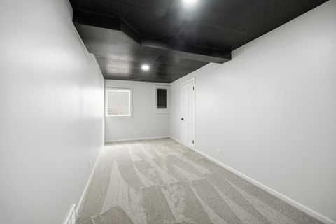 Tiny photo for 76 Whittington Course, St. Charles, IL 60174 (MLS # 12627454)