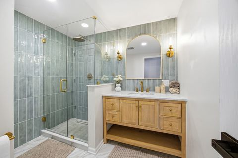 Tiny photo for 76 Whittington Course, St. Charles, IL 60174 (MLS # 12627454)