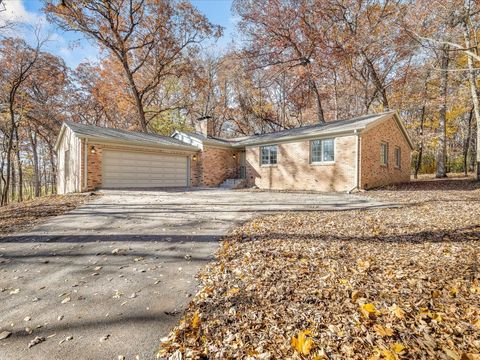 Tiny photo for 4572 Totter Trail, Rockford, IL 61101 (MLS # 12514191)