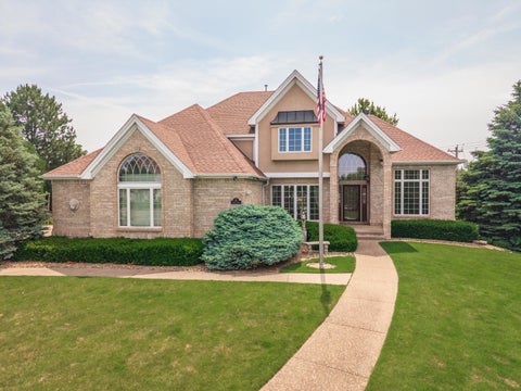 Tiny photo for 17 Smokey Court, Bloomington, IL 61704 (MLS # 12201632)