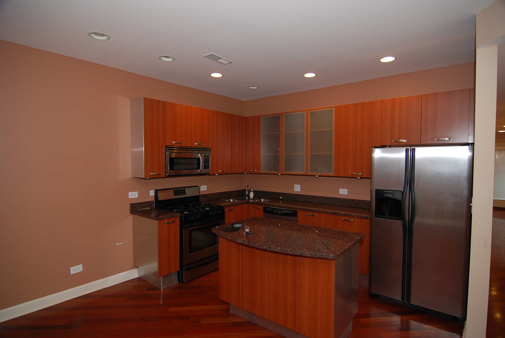 1529 W Hollywood Avenue 2