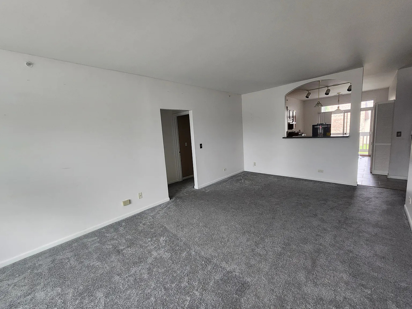 149 N Waters Edge Drive C