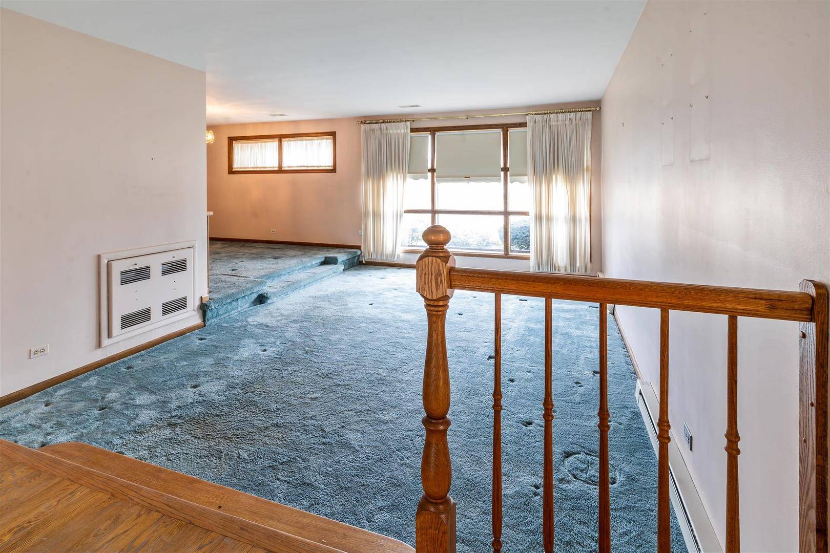 7030 N Crawford Avenue N