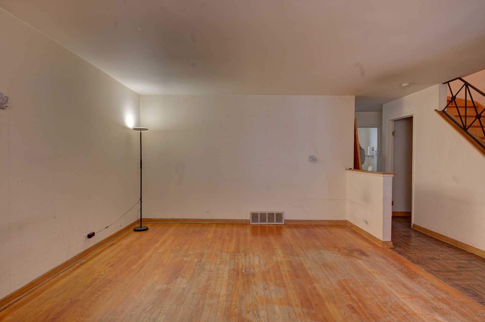 9143 S Cottage Grove Avenue Unit-B