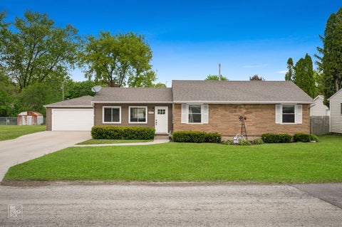 Photo of 1366 Ivy Lane, Crystal Lake, IL 60014 (MLS # 12649079)
