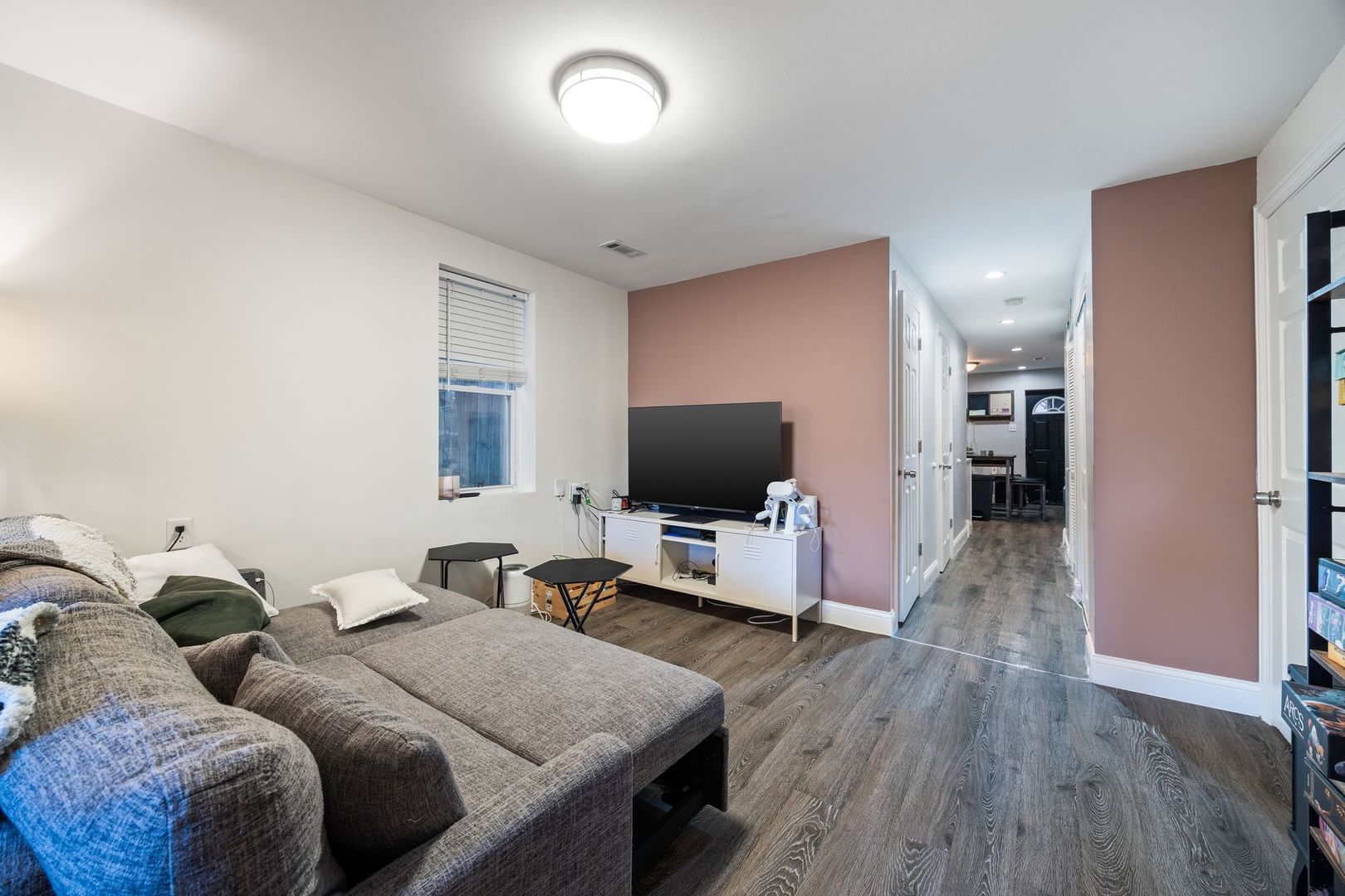 1836 N Central Park Avenue