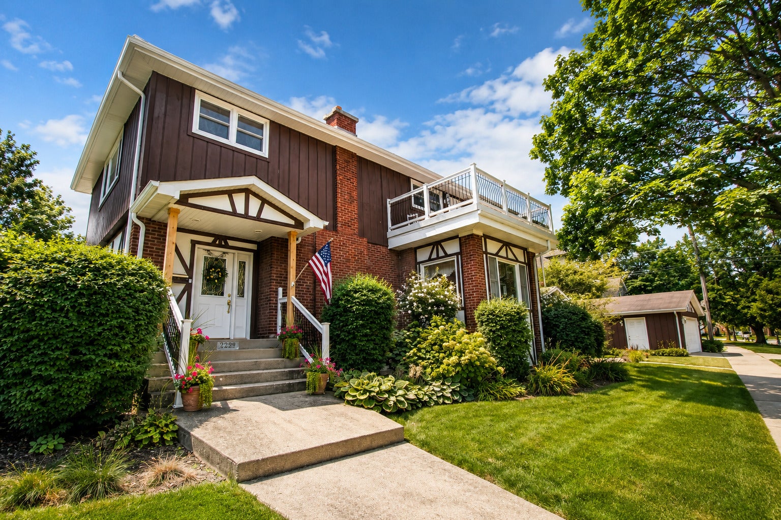 2269 W 109th Street