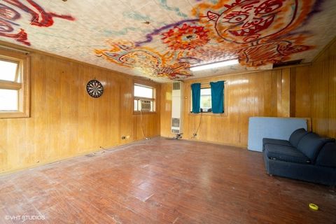Tiny photo for 1043 Whitfield Road, Northbrook, IL 60062 (MLS # 12375950)
