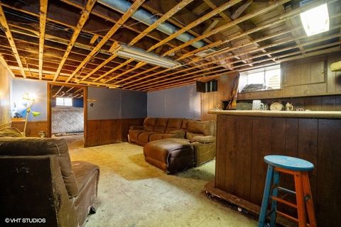 Tiny photo for 1043 Whitfield Road, Northbrook, IL 60062 (MLS # 12375950)