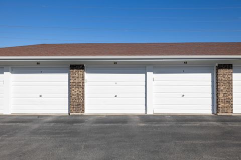 Tiny photo for 9000 W 140th Street #3B, Orland Park, IL 60462 (MLS # 12505846)