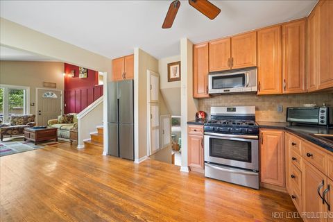 Tiny photo for 109 S Western Avenue, Bartlett, IL 60103 (MLS # 12445243)