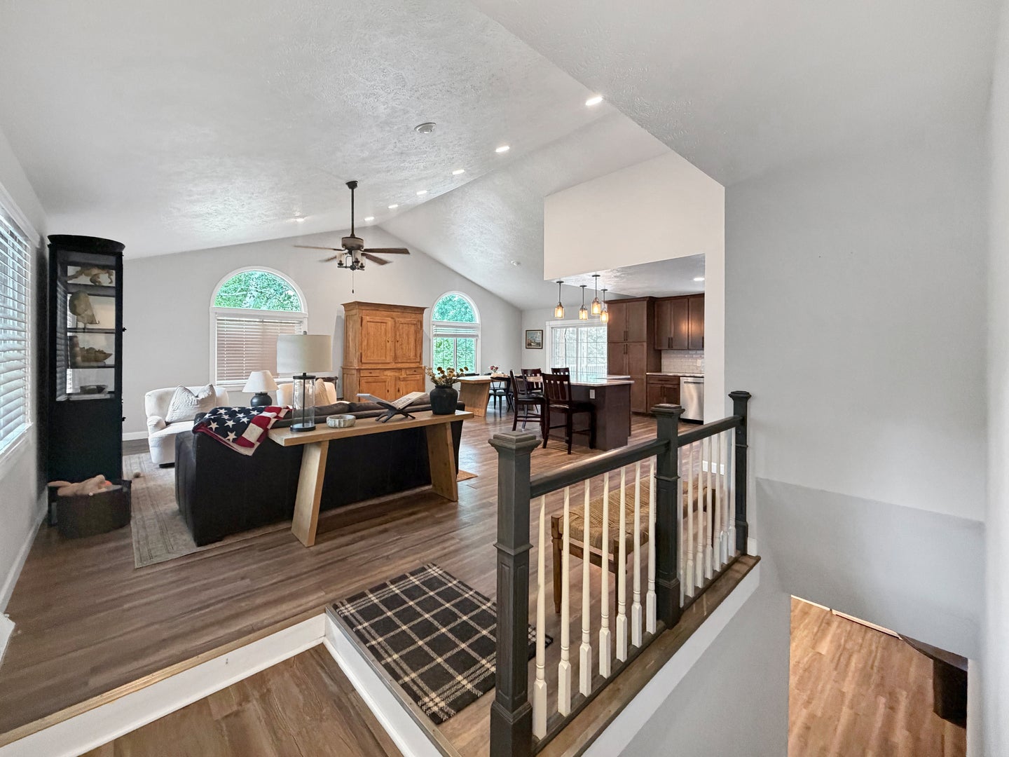 3103 W Greenfield Drive
