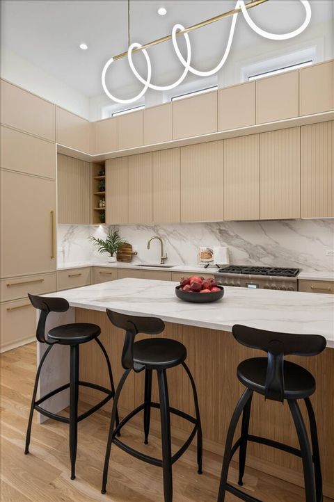 Tiny photo for 529 N Hartland Court, Chicago, IL 60622 (MLS # 12576707)