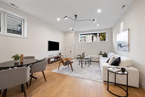 Tiny photo for 529 N Hartland Court, Chicago, IL 60622 (MLS # 12576707)