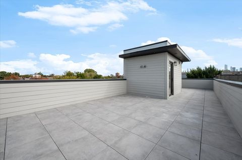 Tiny photo for 529 N Hartland Court, Chicago, IL 60622 (MLS # 12576707)