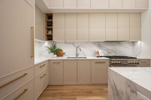 Tiny photo for 529 N Hartland Court, Chicago, IL 60622 (MLS # 12576707)