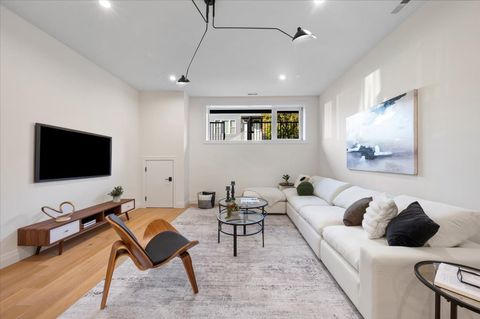 Tiny photo for 529 N Hartland Court, Chicago, IL 60622 (MLS # 12576707)