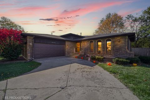 Tiny photo for 640 Aspen Street, Frankfort, IL 60423 (MLS # 12677904)