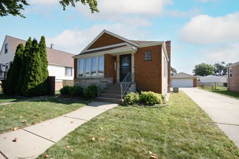 Tiny photo for 5533 S Menard Avenue, Chicago, IL 60638 (MLS # 12516145)