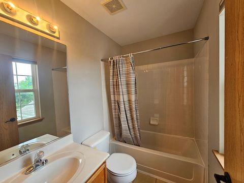 Tiny photo for 2944 White Thorn Circle, Naperville, IL 60564 (MLS # 12496687)