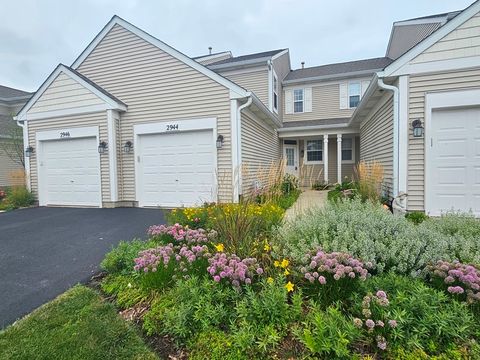 Tiny photo for 2944 White Thorn Circle, Naperville, IL 60564 (MLS # 12496687)