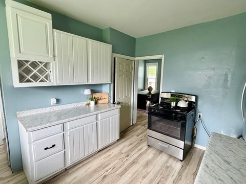 Tiny photo for 1549 W 14th Street, Davenport, IA 52804 (MLS # 12727781)