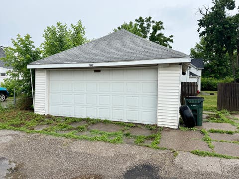 Tiny photo for 1549 W 14th Street, Davenport, IA 52804 (MLS # 12727781)