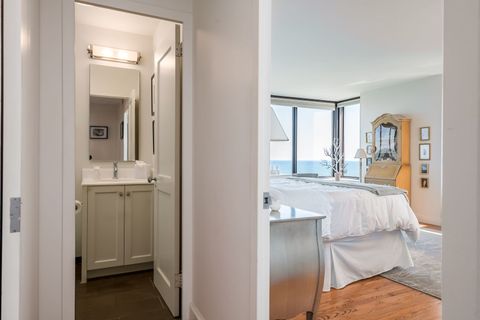 Tiny photo for 3150 N Lake Shore Drive #34A, Chicago, IL 60657 (MLS # 12626056)