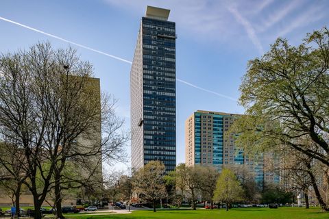 Photo of 3150 N Lake Shore Drive #34A, Chicago, IL 60657 (MLS # 12626056)