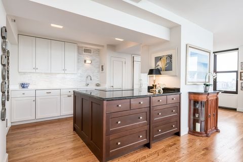 Tiny photo for 3150 N Lake Shore Drive #34A, Chicago, IL 60657 (MLS # 12626056)