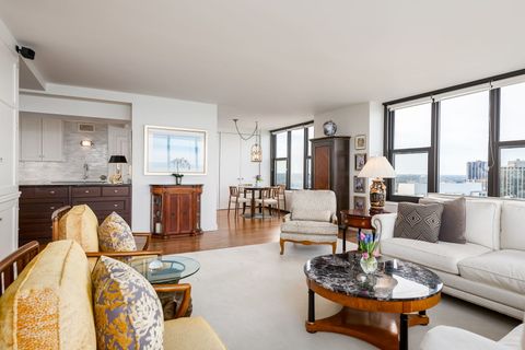 Tiny photo for 3150 N Lake Shore Drive #34A, Chicago, IL 60657 (MLS # 12626056)