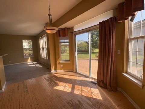 Tiny photo for 4827 W Pebble Beach Drive, Wadsworth, IL 60083 (MLS # 12483698)