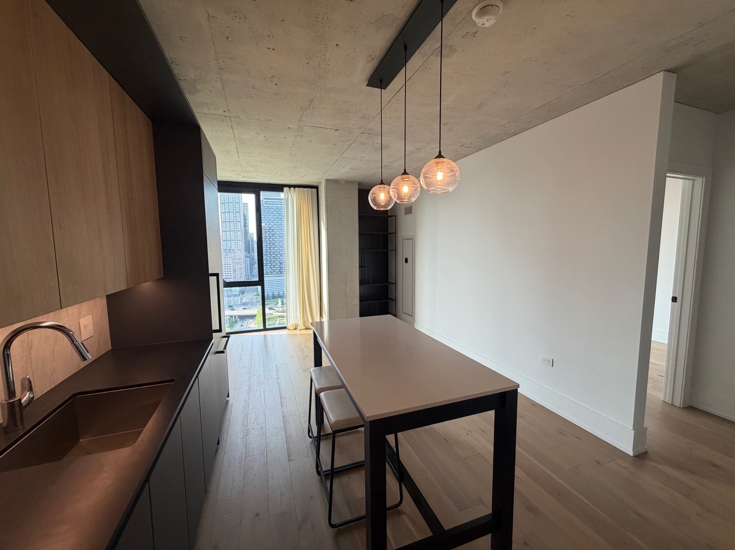 234 W Polk Street 2606