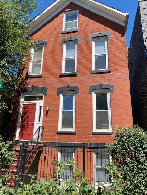 827 N Wood Street G Chicago IL 60622