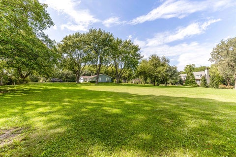 Tiny photo for 2006 Old Peterson Road, Libertyville, IL 60048 (MLS # 12762828)