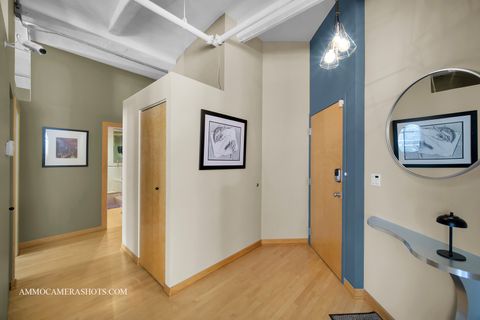 Tiny photo for 801 S Wells Street #710, Chicago, IL 60607 (MLS # 12432999)