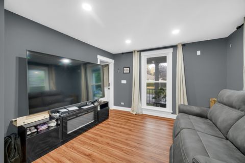 Tiny photo for 1521 Catalpa Avenue, Waukegan, IL 60085 (MLS # 12502527)