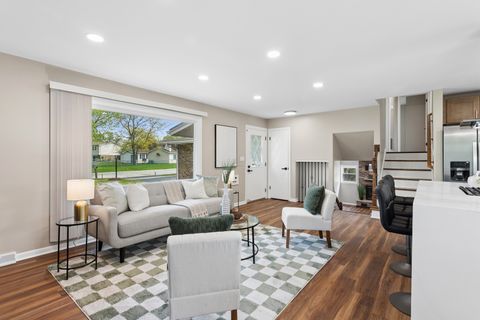 Tiny photo for 22644 Lakeshore Drive, Richton Park, IL 60471 (MLS # 12626255)