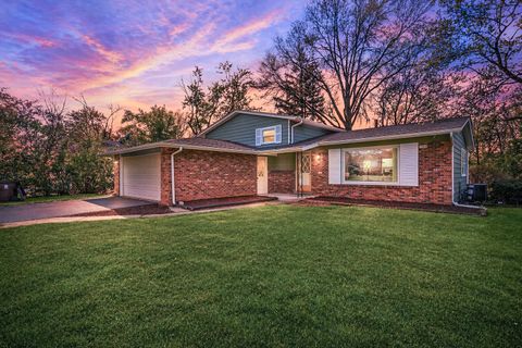 Tiny photo for 22644 Lakeshore Drive, Richton Park, IL 60471 (MLS # 12626255)