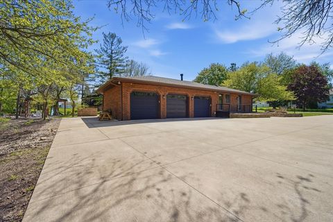 Tiny photo for 19316 Nottingham Drive, Bloomington, IL 61705 (MLS # 12620133)